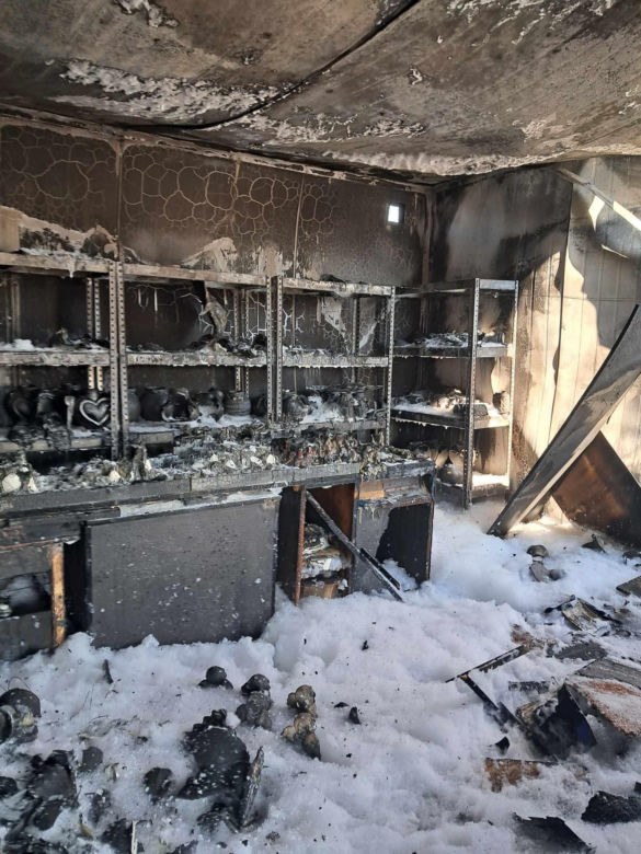 Tragiczny finał pożaru w Toruniu. Ogień pojawił się niespodziewanie, zginął piesek