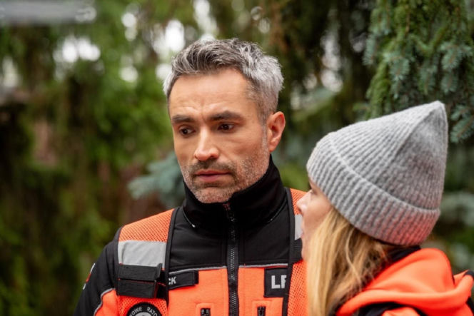 Na sygnale odc. 826. Benio (Hubert Jarczak), Basia (Anna Wysocka-Jaworska)