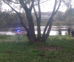 Zwłoki wyłowione z Warty.  Jak przebiegała akcja strażaków i policji. 