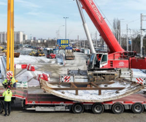 Gigantyczna maszyna TBM ze Stanów dociera do Polski w kawałkach