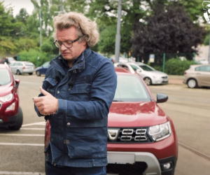 Marcin Meller ścigał się Dacią