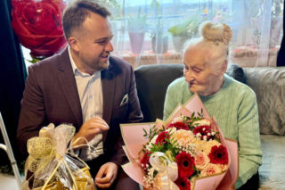 Niezwykły jubileusz w Starachowicach. Pani Władysława świętuje 100. urodziny!