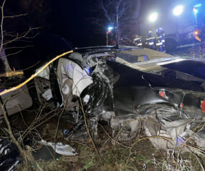 Młody kierowca mercedesa spowodował wypadek. Dwie osoby w szpitalu!