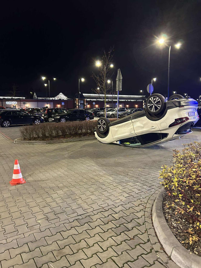 Dachowanie pojazdu Sosnowiec