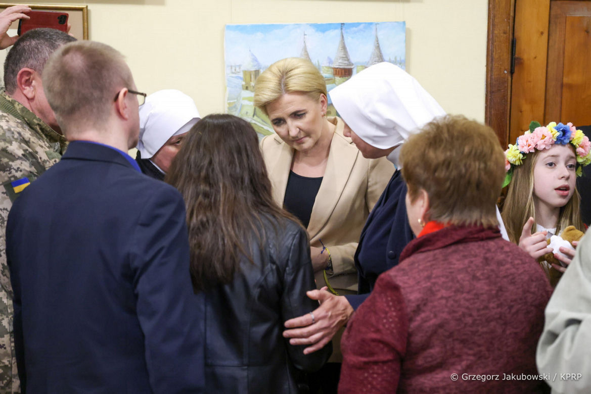 Agata Duda na Ukrainie! Przyjechała z konkretną pomocą. Aż trudno uwierzyć w ten gest 