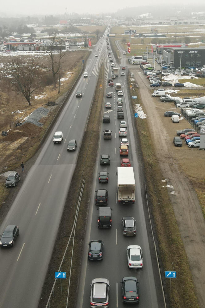 Korki na zakopiance i tłumy w Zakopanem na święta
