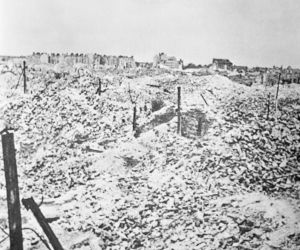 Warszawa zniszczona po Powstaniu Warszawskim