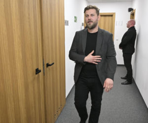 Joanna Opozda i Antoni Królikowski - rozwód w toku. Podczas przerwy unikali się jak ognia.