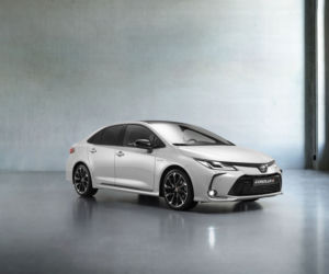 Toyota Corolla Sedan GR Sport