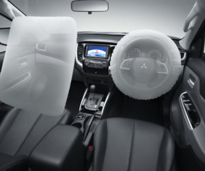 Mitsubishi Triton 2015