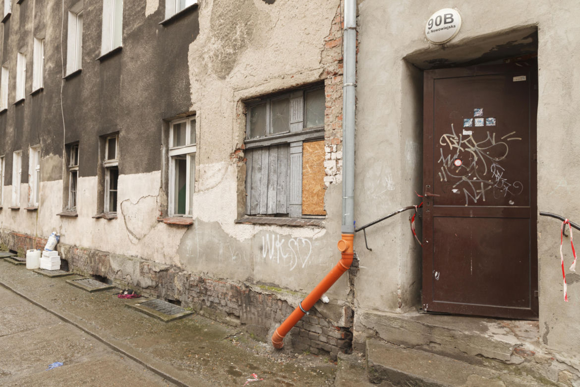 Tragiczny pożar przy Nowowiejskiej we Wrocławiu