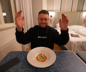 Książulo w luksusowym hotelu we Wrocławiu. Jedno danie go zniesmaczyło: Okropne