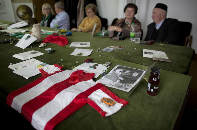 Bogacze płacili za polowania na ludzi? Szokujące oskarżenia