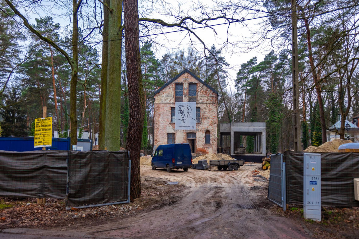 Konstancin-Jeziorna. Zabytkowe wille odzyskują dawny blask - zobacz wyremontowane rezydencje