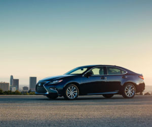 2016 Lexus ES