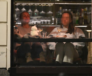 Katarzyna Zielińska pije z kaczorem