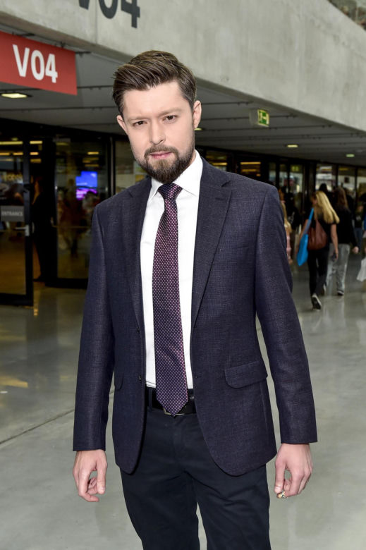 Remigiusz Mróz  zarobił miliony