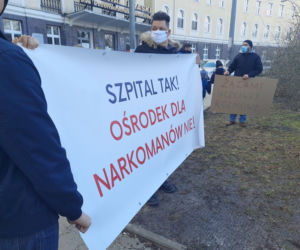 Pikieta przed Szpitalem Praskim