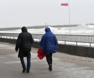 Sztorm na Bałtyku w Kołobrzegu
