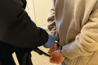 Szukali ekshibicjonisty, a znaleźli pedofila! 49-latek odpowie za obrzydliwe czyny