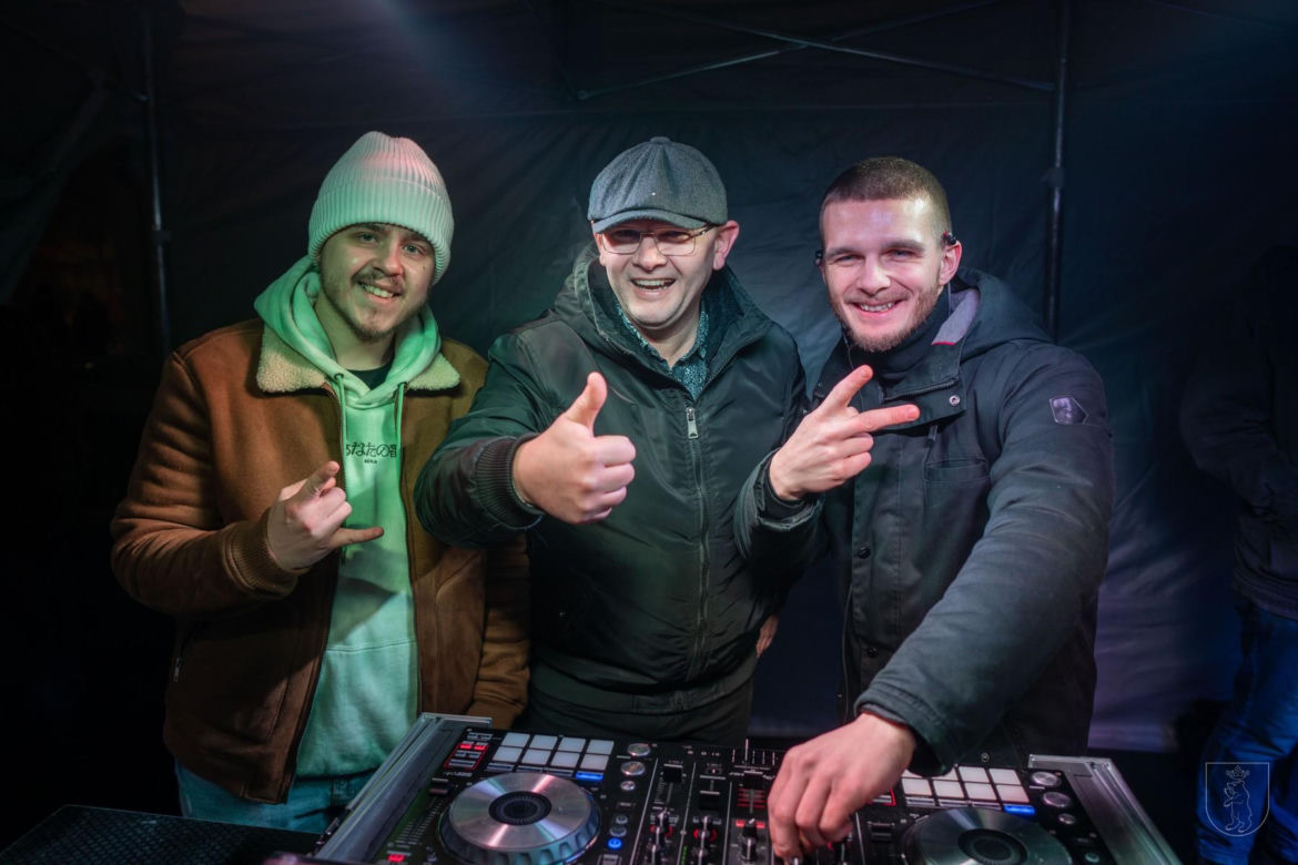 Zabawę w Łukowie poprowadzili lokalni DJ-e: Kowal i Smyku tworzący formację „House All The Time”