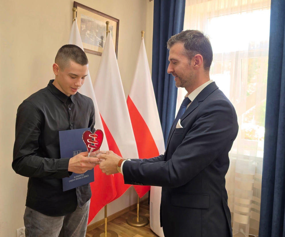 14-latek rzucił się w płomienie na Podkarpaciu. Uratował starszego mężczyznę