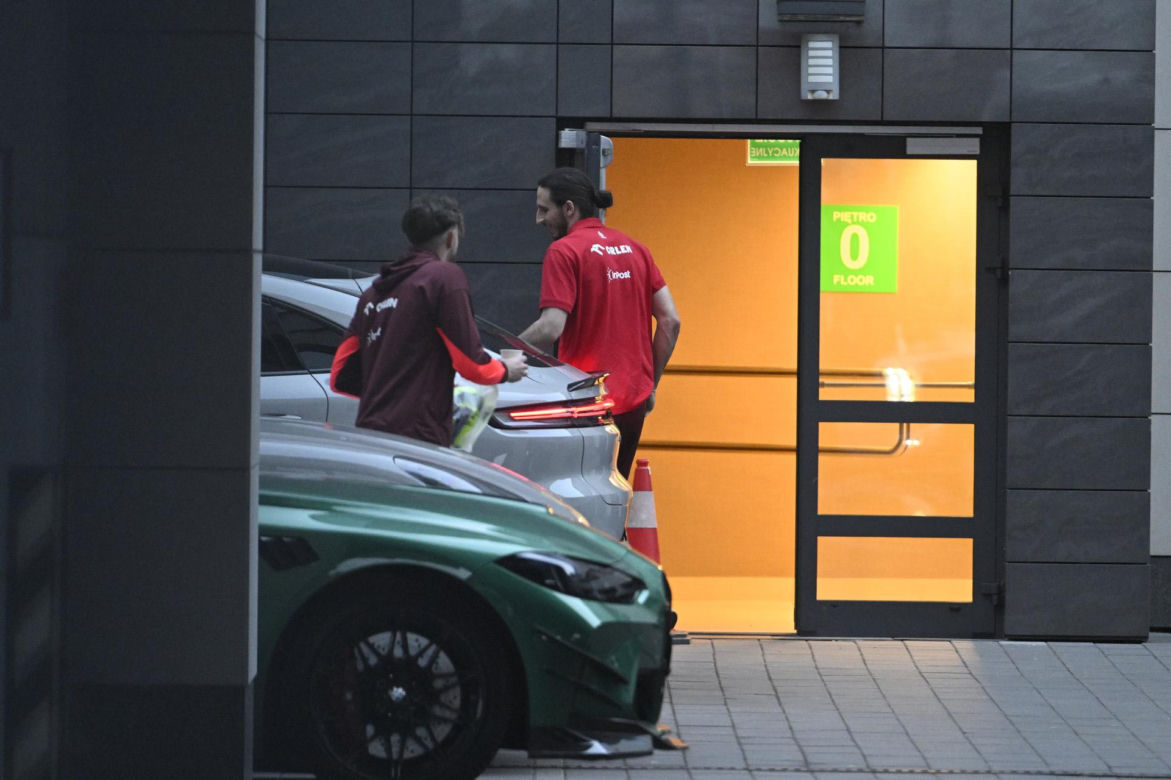 Robert Lewandowski w prywatnym wydaniu! Relaks przed meczem Szwecja - Polska