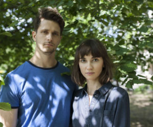 Pierwsza miłość po wakacjach 2019. Paweł (Michał Malinowski), Melka (Ewa Jakubowicz)