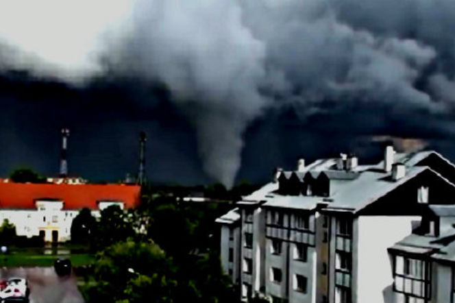 Armagedon nad Polską! Burze, gradobicia, trąby powietrzne. Będzie STRASZNIE!
