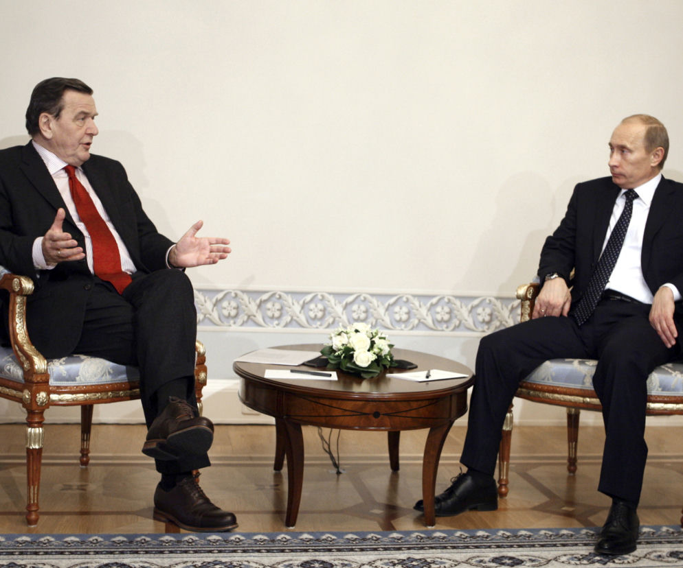  Putin chce zakończyć wojnę? Były kanclerz Niemiec ma z nim dobre relacje i  zdradza szczegóły