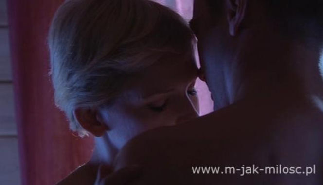 M jak MIŁOŚĆ: Marta (Dominika Ostałowska) i Andrzej (Krystian Wieczorek)