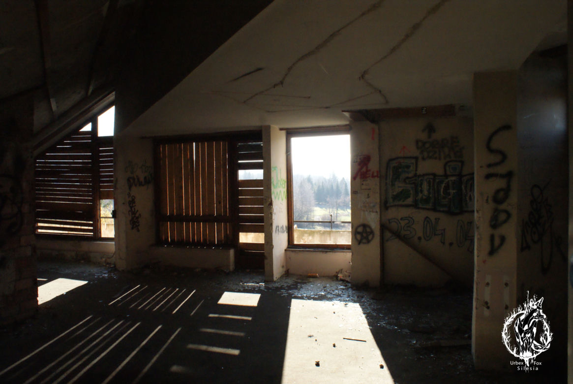 Opuszczone sanatorium na południu Polski. Czas się tutaj zatrzymał. Zobaczcie