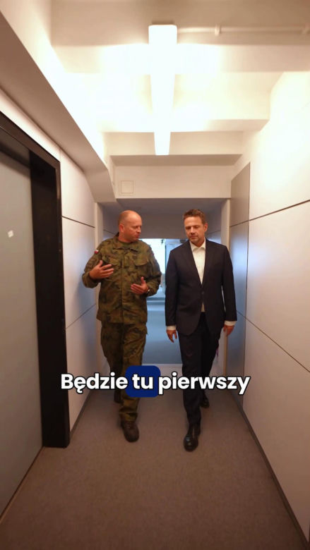Warszawa pozbyła się dwóch budynków. Wzięło je wojsko i straż