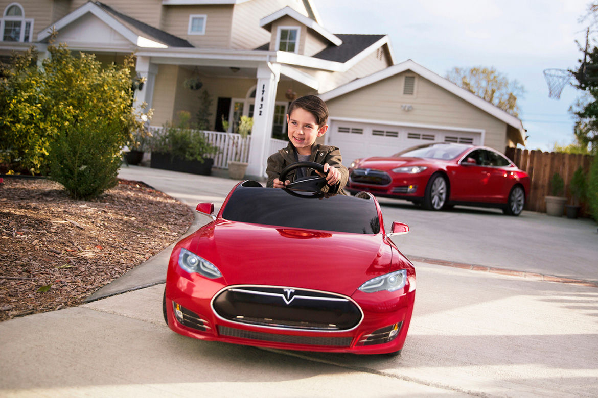 Tesla S