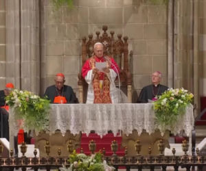 Papież Leon XIV już w Barcelonie
