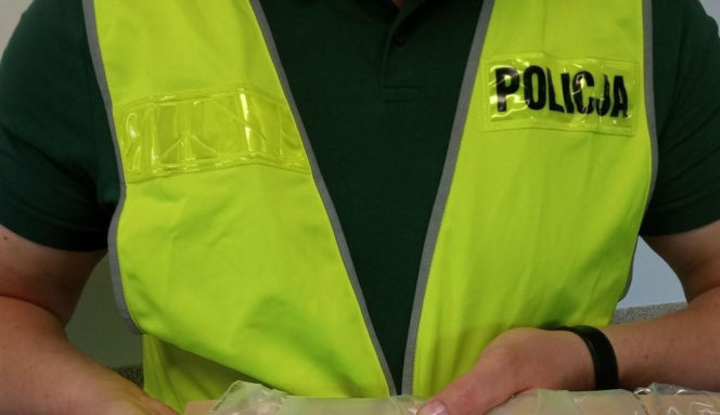 Awantura w szkole w Olsztynie. Nastolatek miał przy sobie przedmiot przypominający maczetę