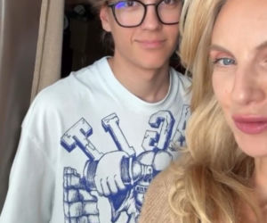 Na Wspólnej na planie. Kajtek (Mikołaj Szostek), Monika (Sylwia Gliwa)