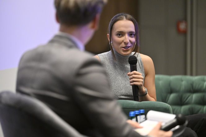 Iga Świątek i Daria Abramowicz na konferencji