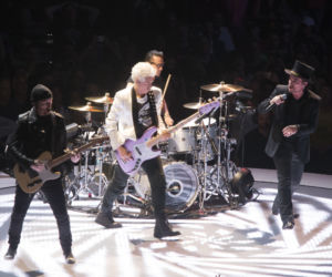 U2