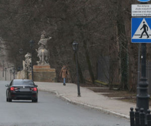 Szalony rajd limuzyny Macierewicza