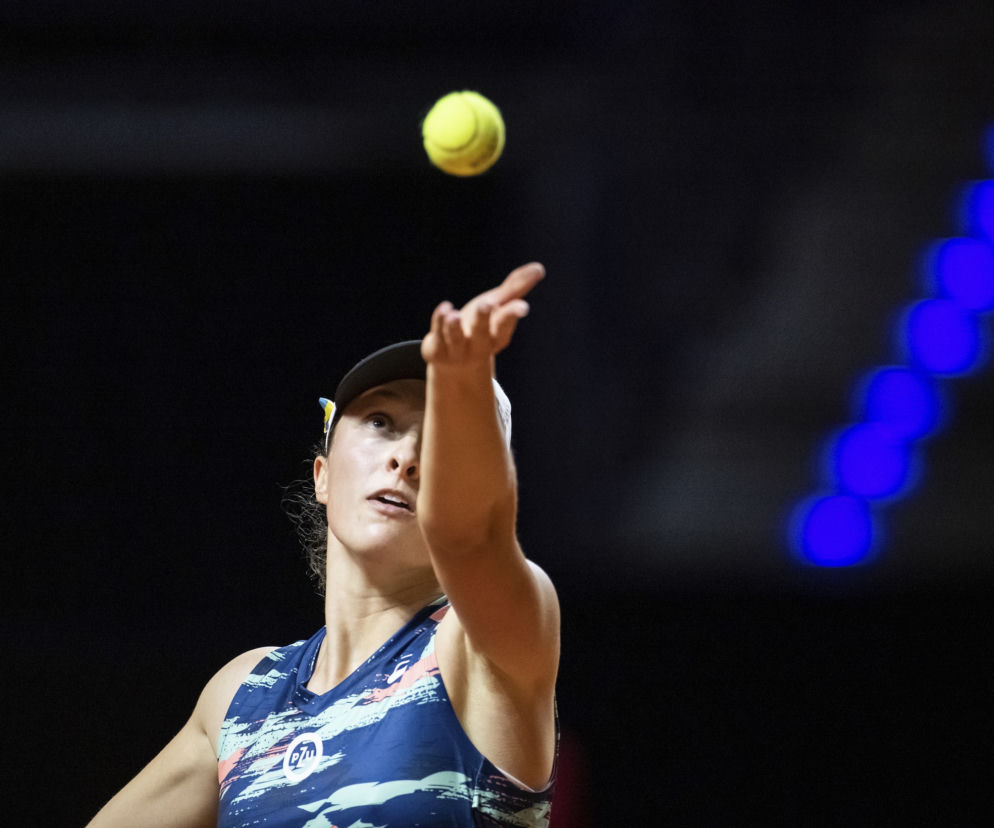 Ile zarobiła Iga Świątek w Stuttgarcie? WTA Stutgart PREMIE Wielka kasa dla polskiej mistrzyni! Jakie są nagrody pieniężne w Stuttgarcie 2022
