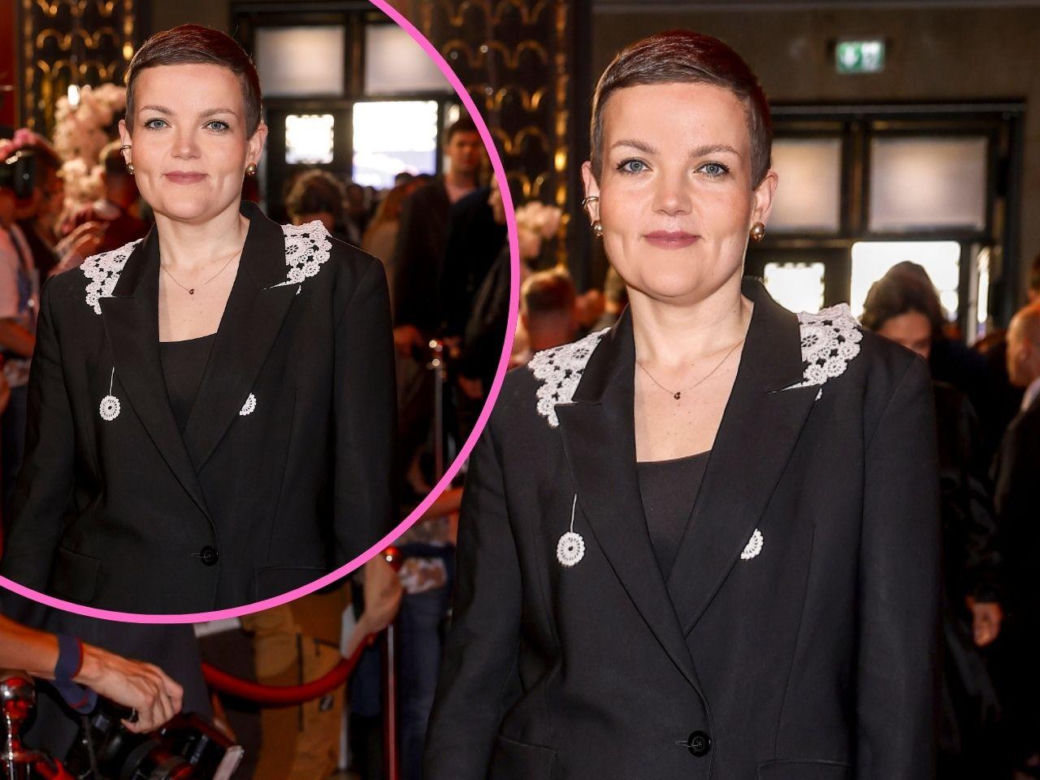 Ministra kultury zachwyciła elegancją na premierze filmu "Ojczyzna"