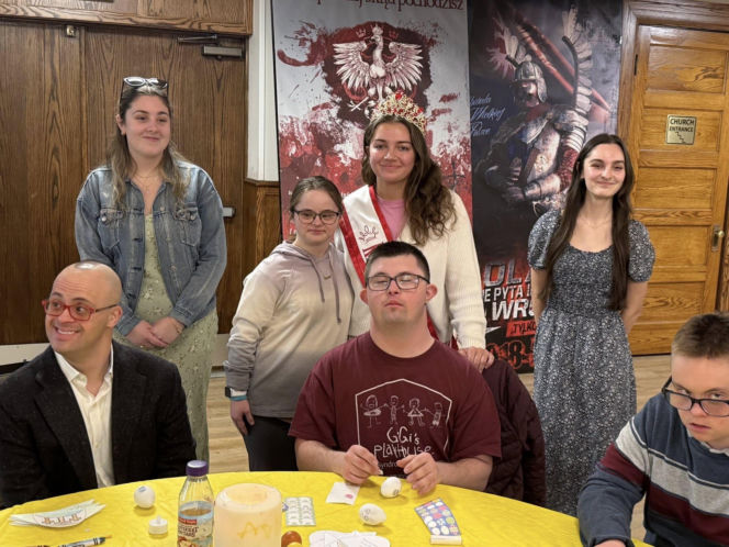 Królowa Parady 3 Maja na spotkaniu Wspólnoty "Wiara i Światło"