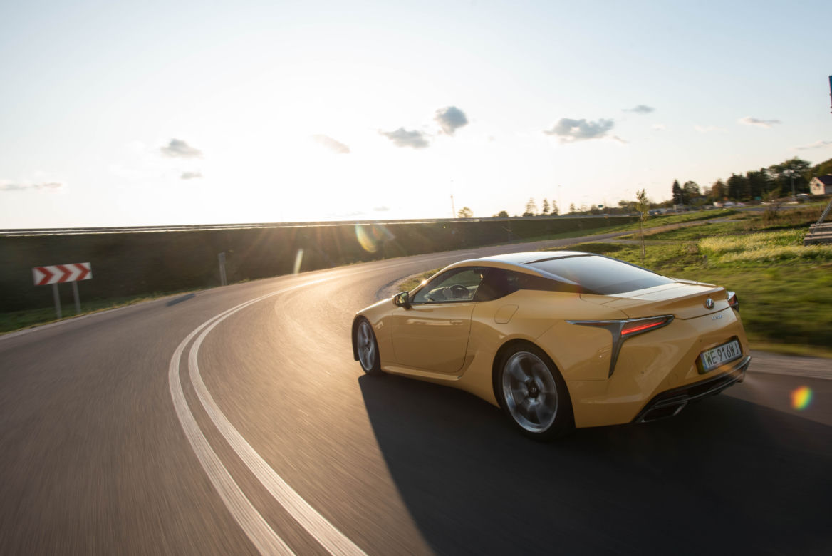 Lexus LC 500 Yellow Edition 5.0 V8
