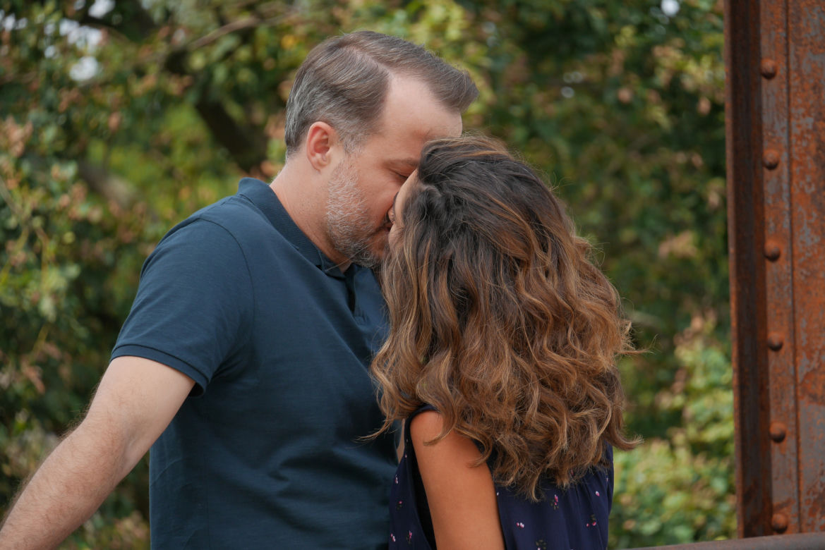 Pierwsza miłość. Bartek (Rafał Kwietniewski), Paulina (Julia Pogrebińska)