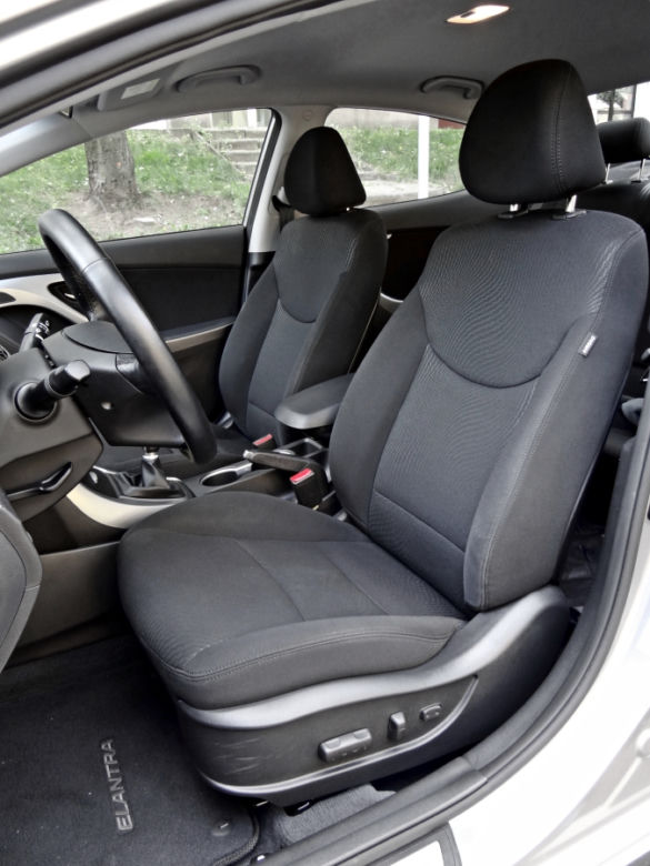Hyundai Elantra 1.6 MPI w wersji Style