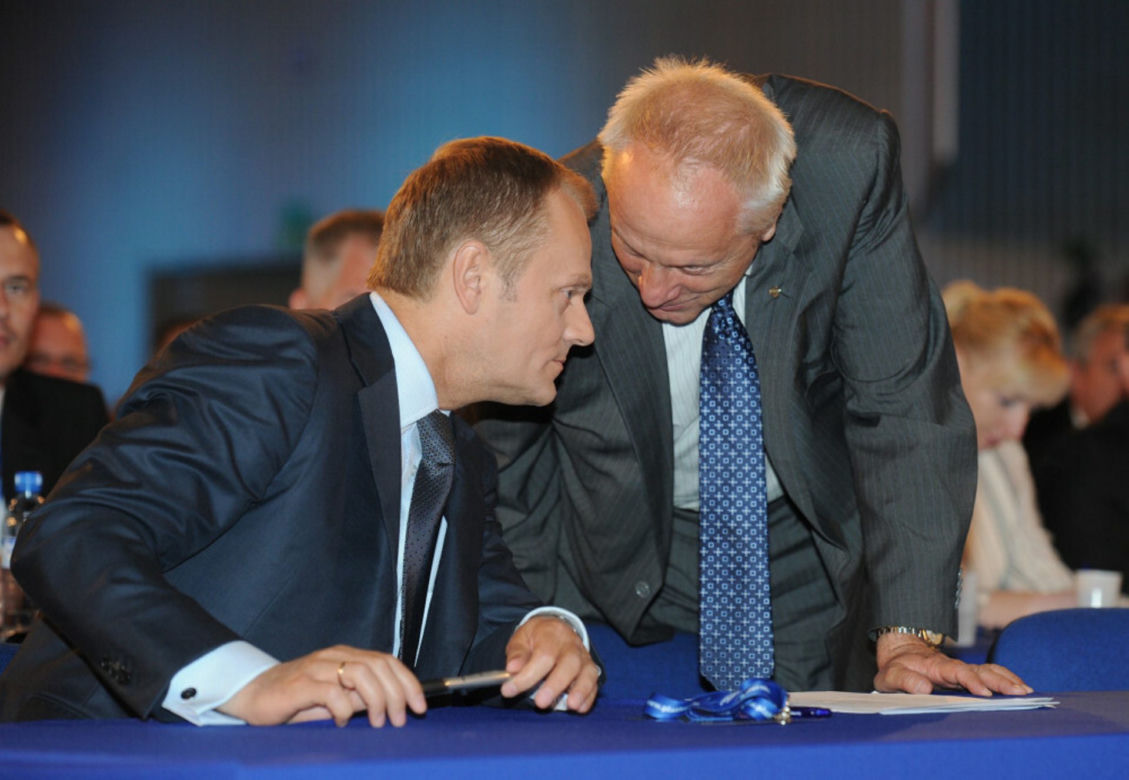 Donald Tusk, Stefan Niesiołowski