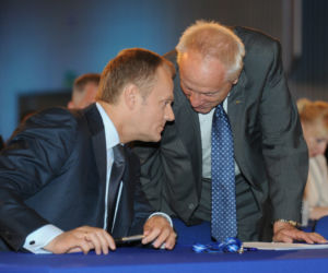 Donald Tusk, Stefan Niesiołowski