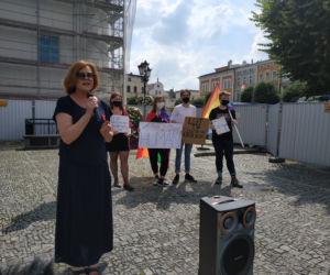 pikieta LGBT Leszno