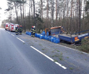 Wypadek ciężarówki pod Żninem